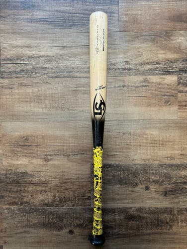 Used  Louisville Slugger Maple  30" Youth Maple  Bat