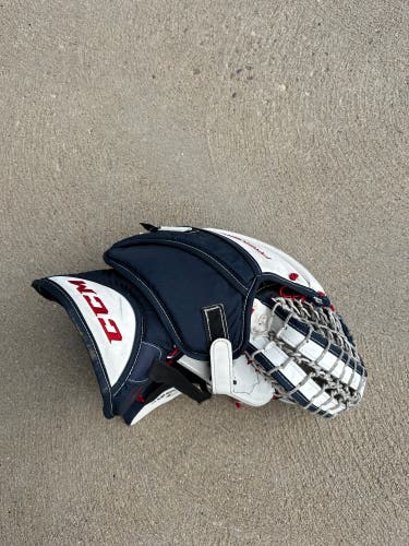 CCM 580 Practice Glove