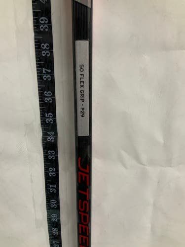 New Junior CCM JETSPEED FT7 PRO Right 50 Flex P29 Stick.