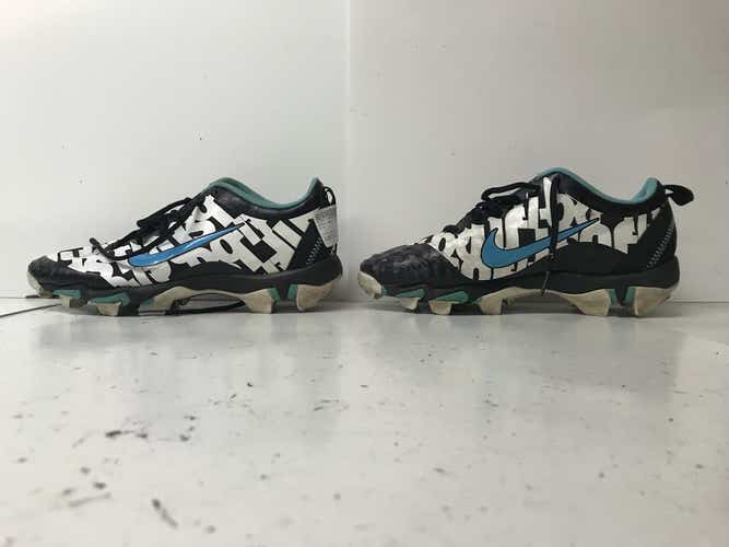 Used Nike Senior 8 Football Cleats