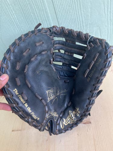 Black Used Kid Pitch (9YO-13YO) Rawlings Highlight Series Left Hand Throw First Base Baseball Glove