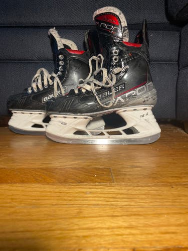 bauer vapor 3x hockey skates size 6.5 fit 2