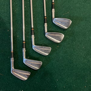 Wilson Staff Tour Blade