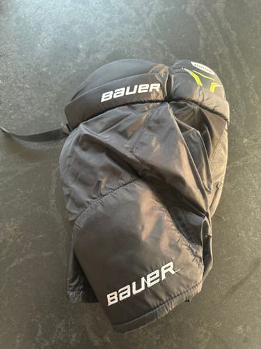 Used Youth Large Bauer Hockey Pants