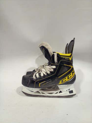 Used Ccm Super Tacks Junior 05 Ice Hockey Skates