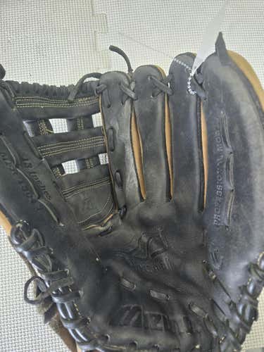 Used Mizuno Pro Model 13" Fielders Gloves