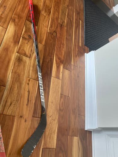 Bauer flylite int hockey stick