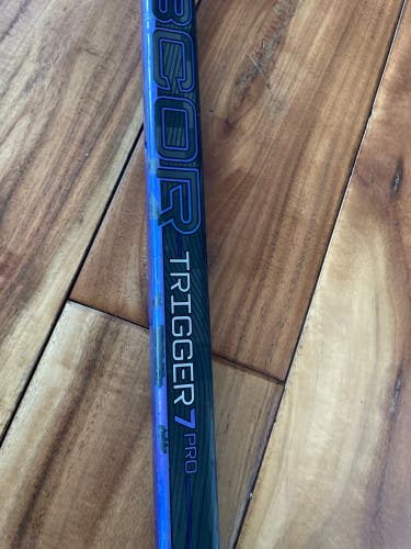 CCM TRIGGER 7 pro hockey stick