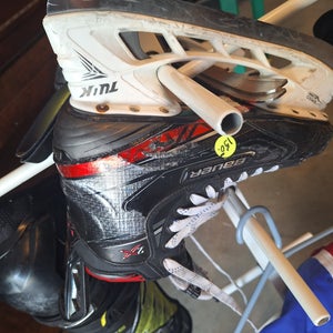 Used Senior Bauer Vapor 2X Hockey Skates Regular Width 8