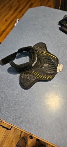 Bauer Supreme Neck Guard