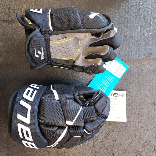 Bauer Supreme M5 Pro Gloves 10"