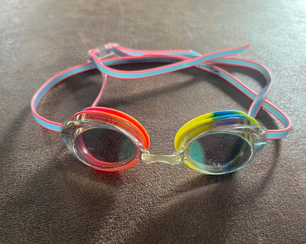 Speedo Junior Vanquisher 2.0 Mirror Swim Goggles