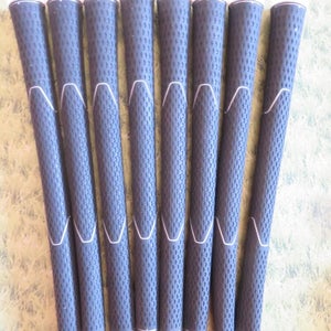 NEW * Taylormade Lamkin Set of 8 Standard Grips - Black w/White