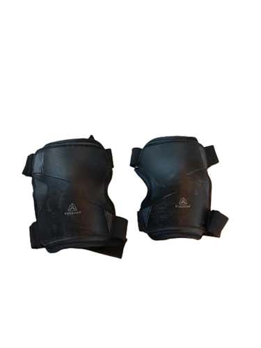 Used Firefly S M Inline Skate Kneepads