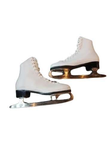 Used Dominion Senior 7 Women's Figure Skates