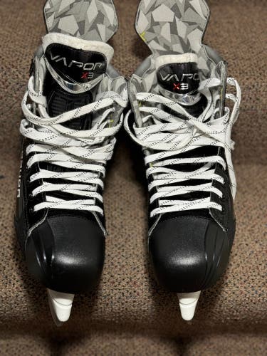 New Senior 10 EE Bauer Vapor X3 Skates
