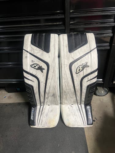 Brian’s optik leg Pads With Optik 2 Glove And Blocker