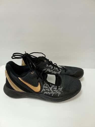 Used Nike Senior 14 Basketball Shoes