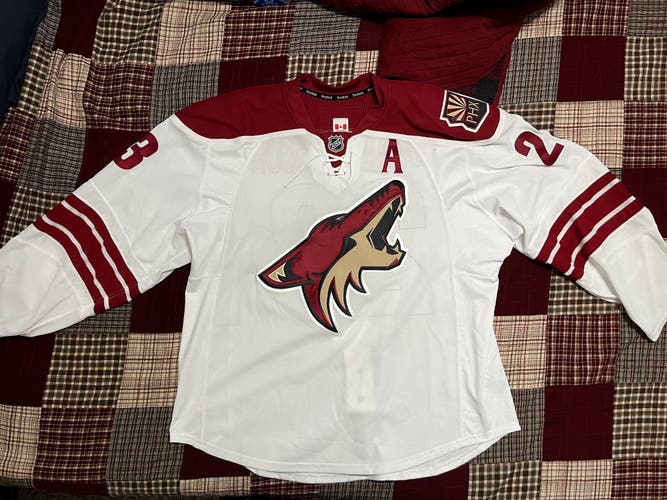 Reebok Authentic Jersey - MiC -Phoenix Coyotes 2013-2014 away Oliver Ekman-Larsson - size 58