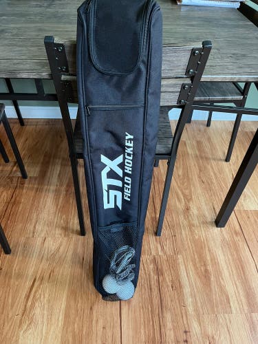 STX Field Hockey Bag w/ 2 Balls