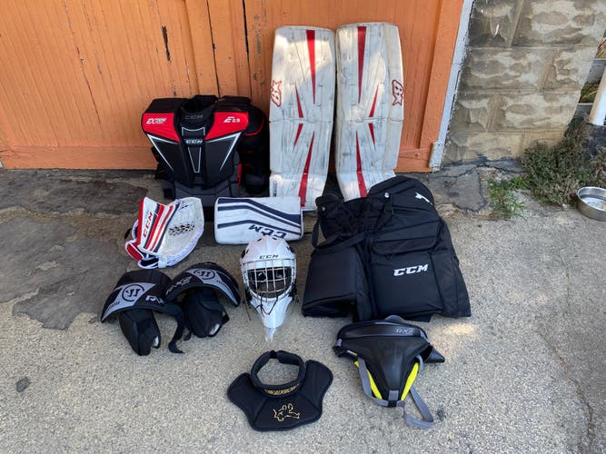 Used 35" CCM Regular Goalie Full Set