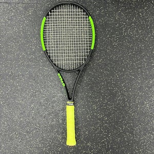 Used Wilson BLADE 98 4 1/4 Tennis Racquets 11497-S000142018