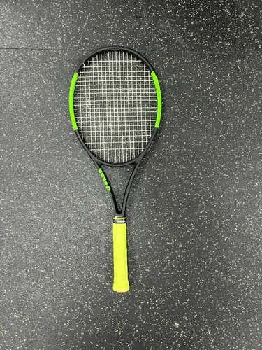 Used Wilson Blade 98 4 1 4 Tennis Racquets