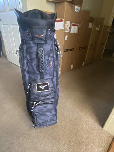 New Mizuno BD 3 Lightweight Cart Bag 7 Way Top Black Camo