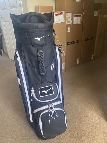 New Mizuno BD 3 Lightweight Cart Bag 7 Way Top Black / White