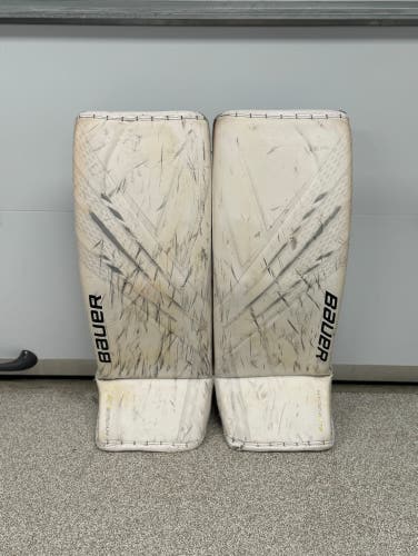 Bauer Hyperlite Goalie Leg Pads 34”