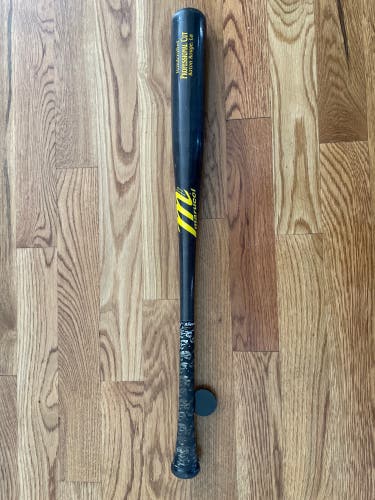 New  Marucci Wood 29 oz 32" Professional Cut Bat