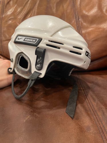 Hockey helmet Nike Bauer NBH5500