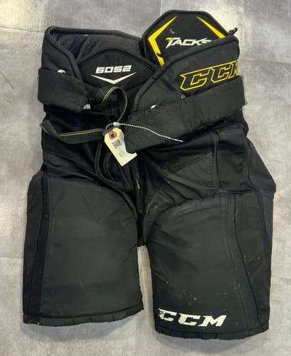 Used Junior CCM Tacks 6052 Hockey Pants (Size: XL)