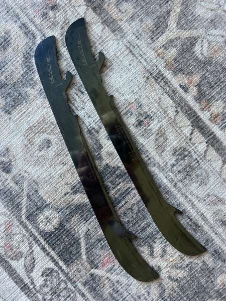 Bauer Fly-Ti runners