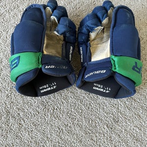 Used Bauer Vapor Elite Gloves 11"