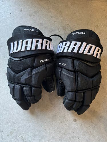 NHL Anaheim Ducks Like New Gently Used Warrior 14” Pro Stock Covert Pro Gloves Black