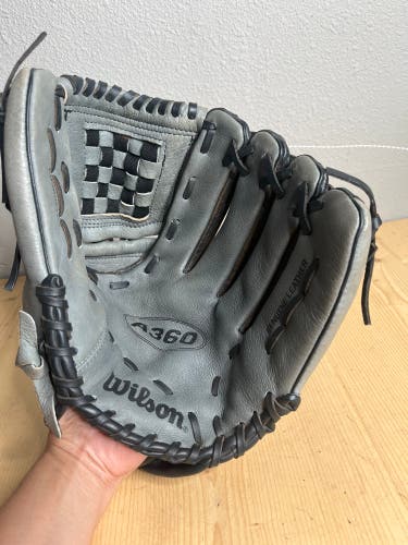 Gray Used Kid Pitch (9YO-13YO) Wilson A360 Right Hand Throw Baseball Glove 12.5"