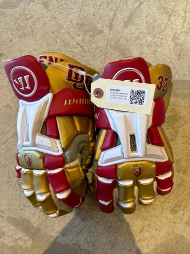 DU White Used Warrior Burn XP Lacrosse Gloves Extra Large