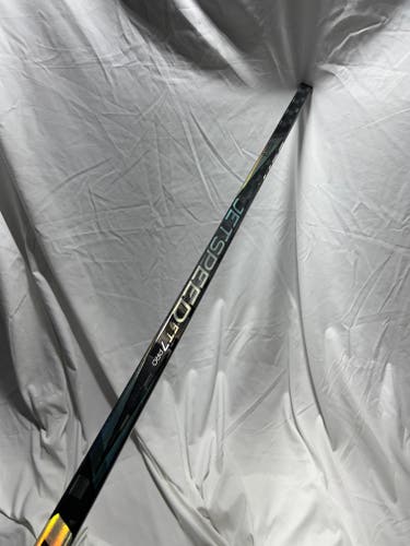 Blue CCM JetSpeed FT7 Pro Hockey Right Hand p29 70 Flex ***Free Shipping to US***