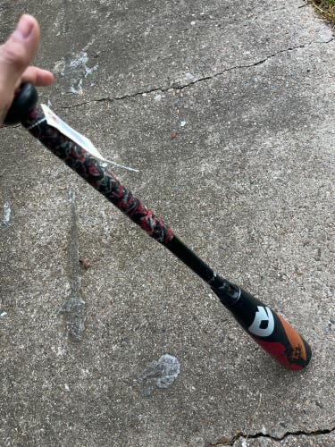 Used Kid Pitch (9YO-13YO) DeMarini Voodoo Balanced Bat USSSA Certified (-10) Alloy 18 oz 28"