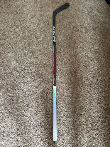 New Senior CCM Right Handed P29 Jetspeed FT6 Pro Hockey Stick