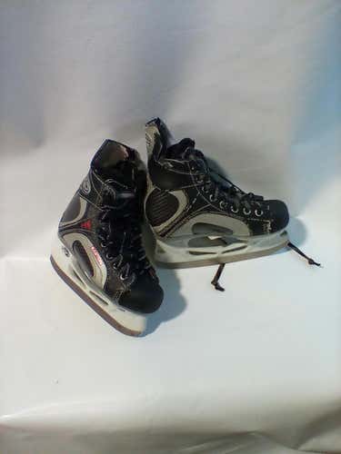 Used Easton Synergy Youth 13.0 Ice Hockey Skates