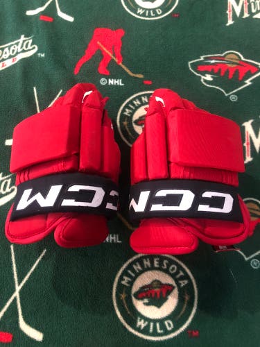 CCM Made in Canada Pro Stock Hockey Gloves