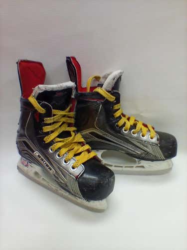 Used Bauer Vapor X 900 Youth 12.5 Ice Skates Ice Hockey Skates