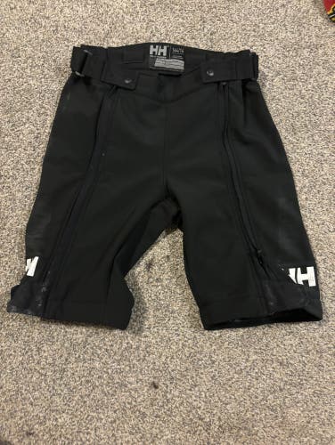 Black Used Helly Hansen Pants Size 164/14