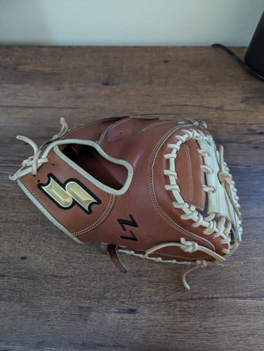 Used Catcher's Right Hand Throw SSK Z7 Baseball Glove 33.5"