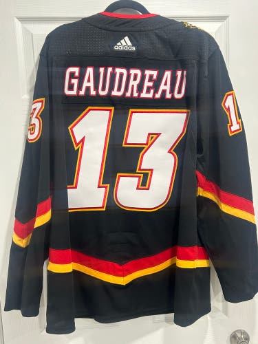 new Johnny Gaudreau calgary flames third retro adidas NHL  jersey- SZ 46-Last One