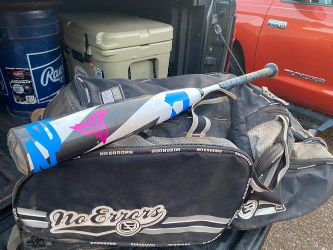 29/19 2025 Demarini Zen - Used Twice In BP