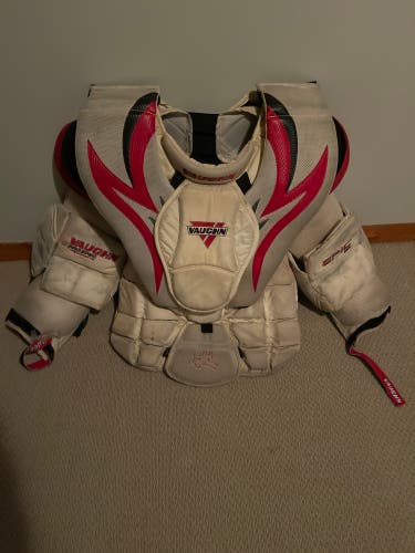 Used  Vaughn Epic 8800 Goalie Chest Protector