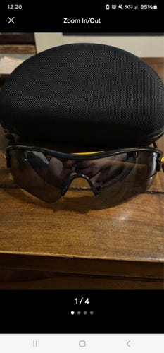 Oakley Radar Path LIVESTRONG Sunglasses Black Iridium Lance Armstrong 12-763